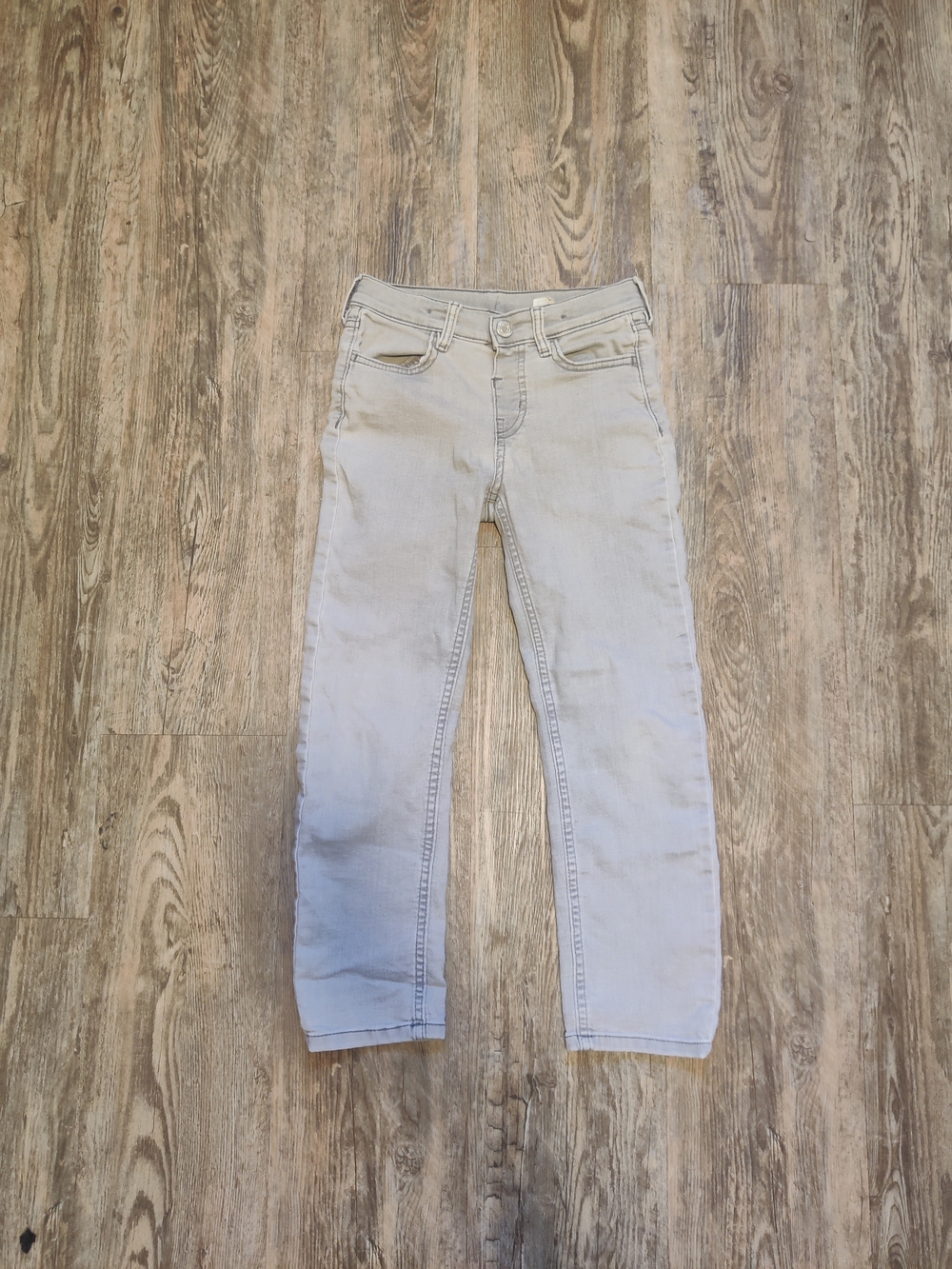 (⭐ 5/20 )H&M Light Gray Kids Denim Jeans